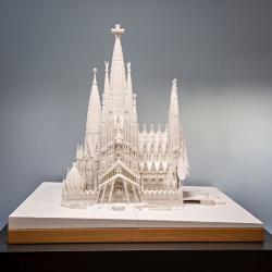 ≪サグラダ・ファミリア聖堂模型≫　制作：サグラダ・ファミリア聖堂模型室 ©Junta Constructora del Templo de la Sagrada. All rights reserved.