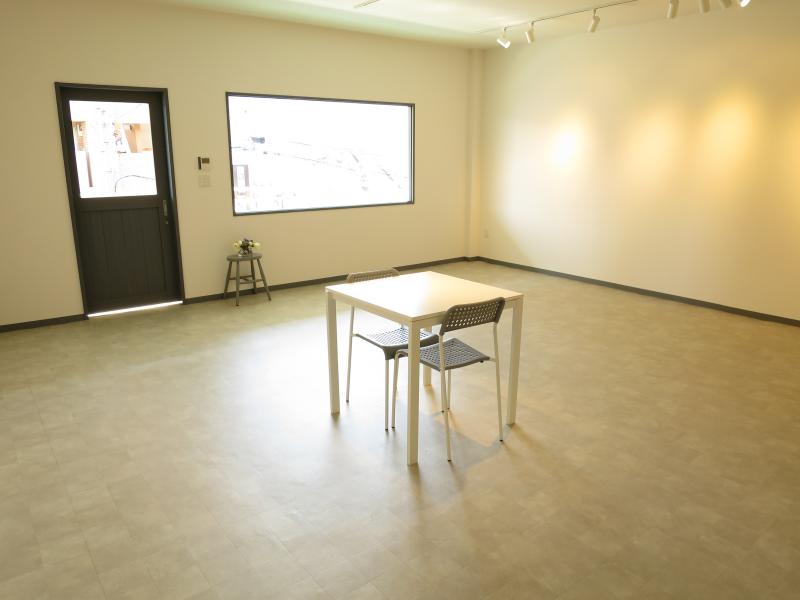 gallery Y