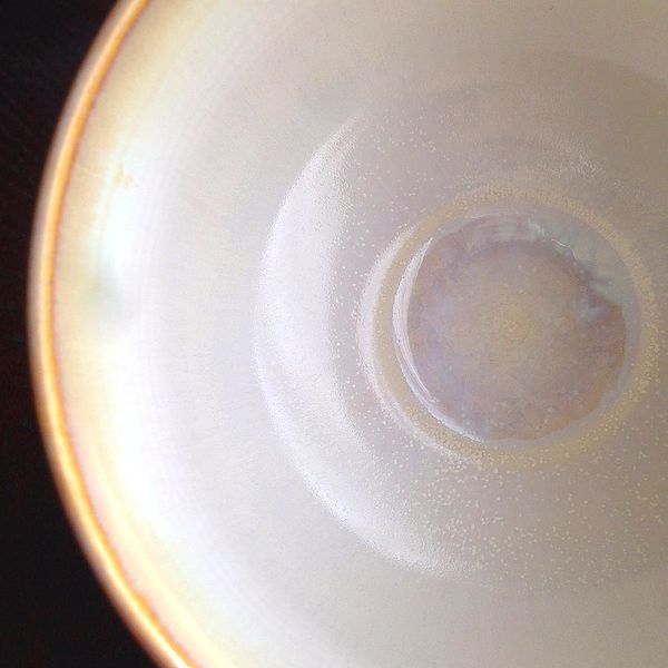 陶磁器作家　新見麻紗子　個展　「音連れ」