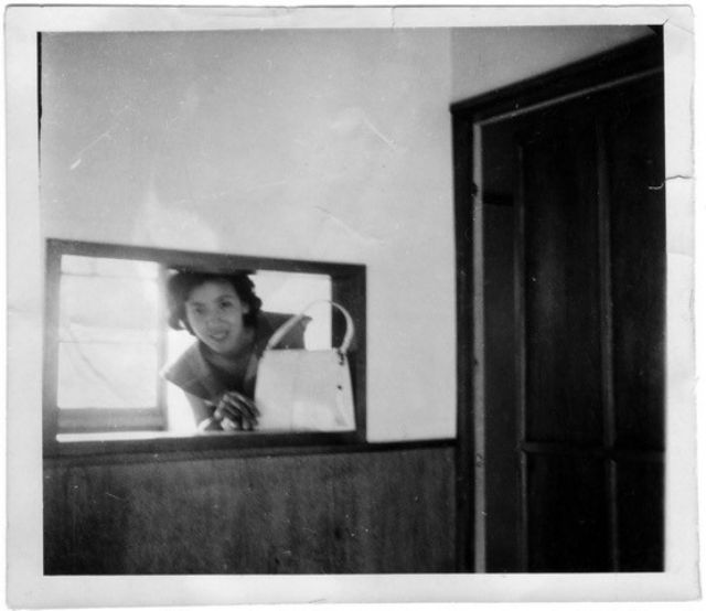 ジョン・サイパル、篠塚祐介の2人によるファウンドフォト展　「Photo Beachcombing:Found Photo Association」
