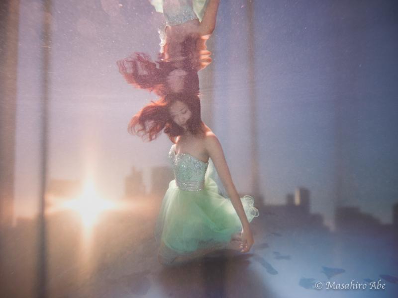 安部マサヒロ個展「水槽少女」