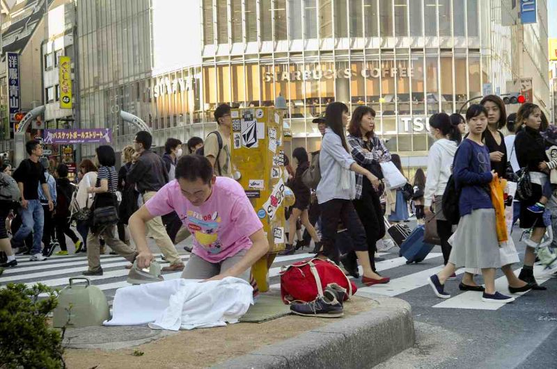 佐藤 歩 写真展 『 東京愛  ♥論 : TOKYO IRONING 』