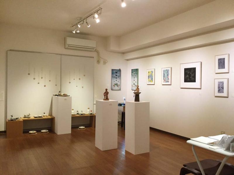 Gallery FACE TO FACE