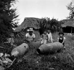 特別展　2024年度秋季展覧会　「阿波根昌鴻 写真と抵抗、そして島の人々」