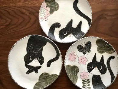 清水桐子さん（ポタリカ工房） 猫ちゃんのお皿3点 清水桐子さん